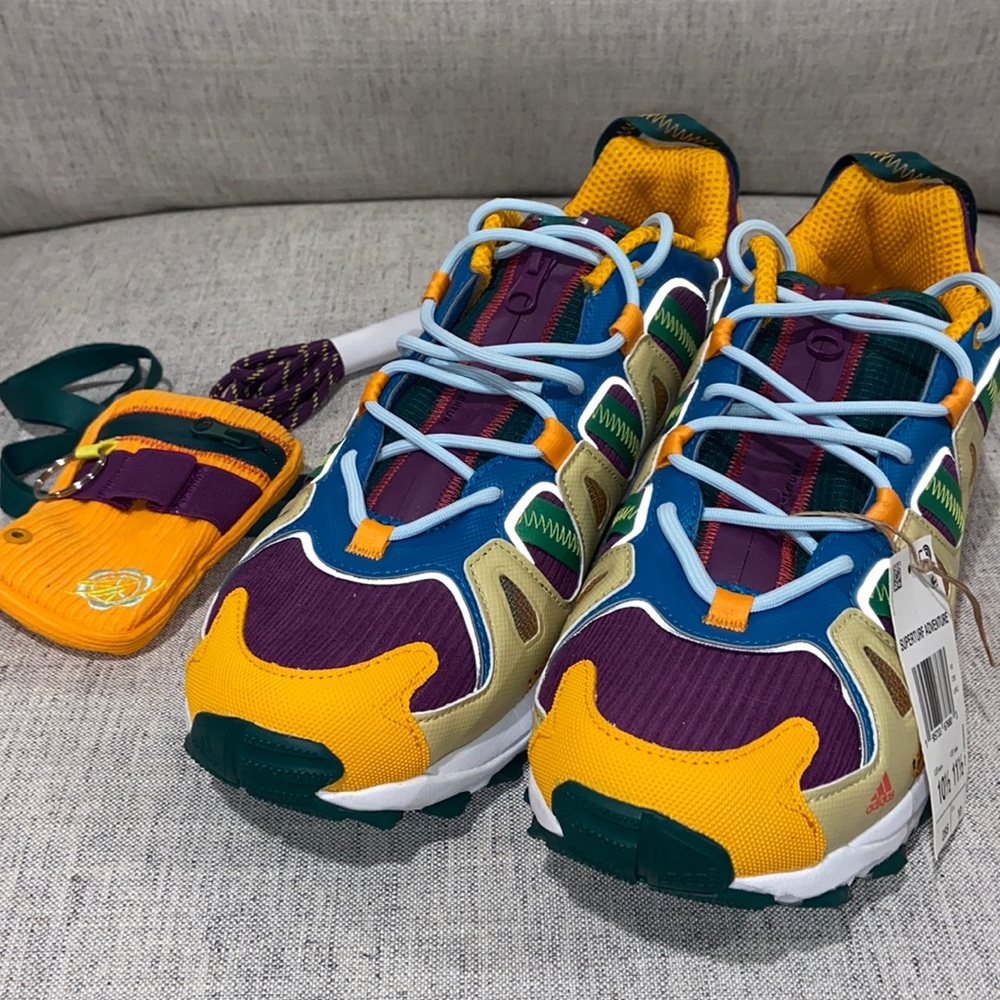 ✨NWT✨ Adidas Superturf Adventure ‘Jiminy Cricket’ Sneakers